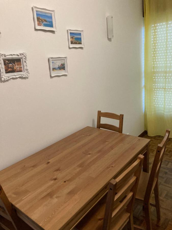 Family Apartment Lisbon-Estoril Exteriör bild